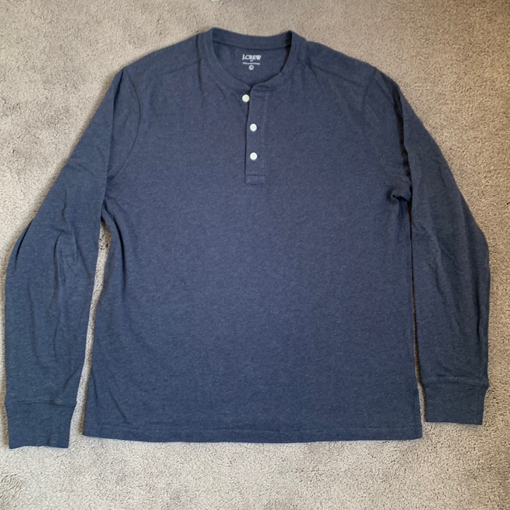 J Crew men’s navy blue long sleeve Henley, size L